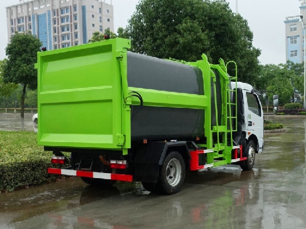 程力威牌CLW5120ZZZKDL型自装卸式垃圾车
